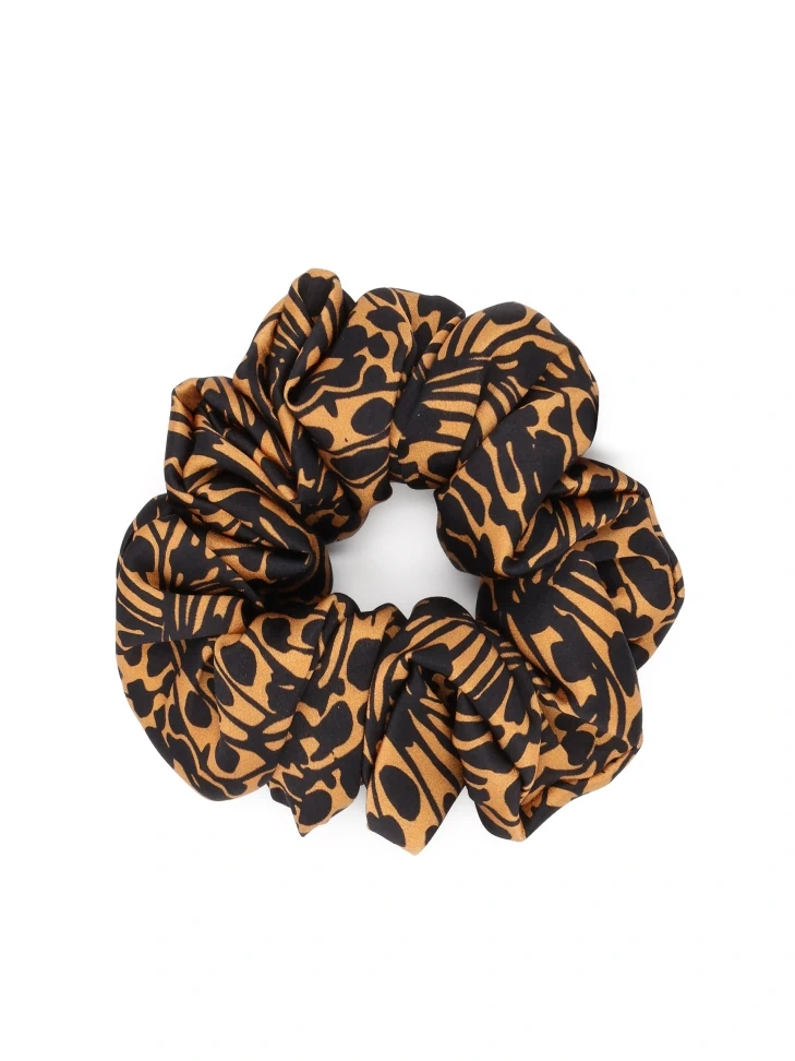 kazar Patterned brown and black scrunchie