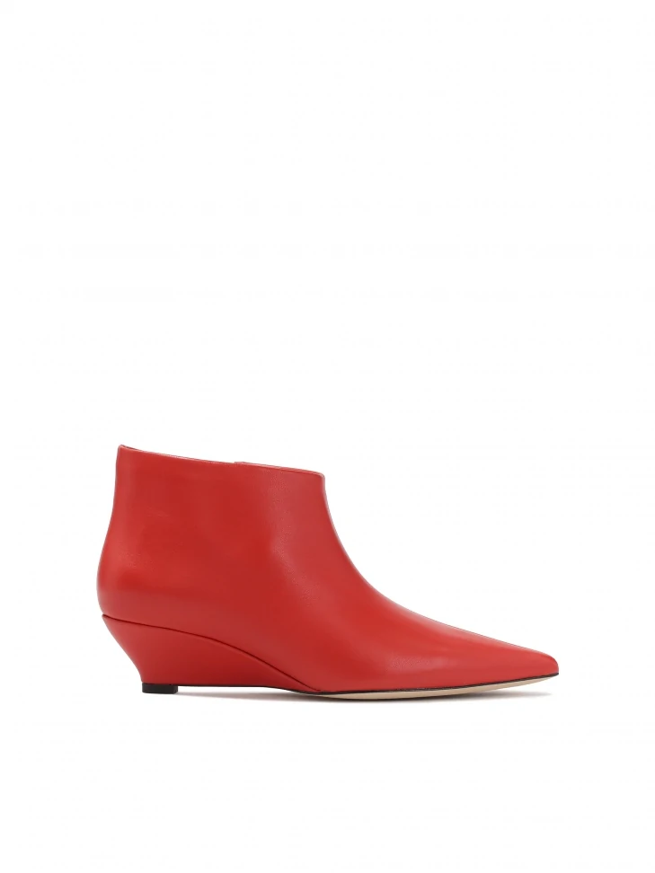 kazar Red boots on low heel