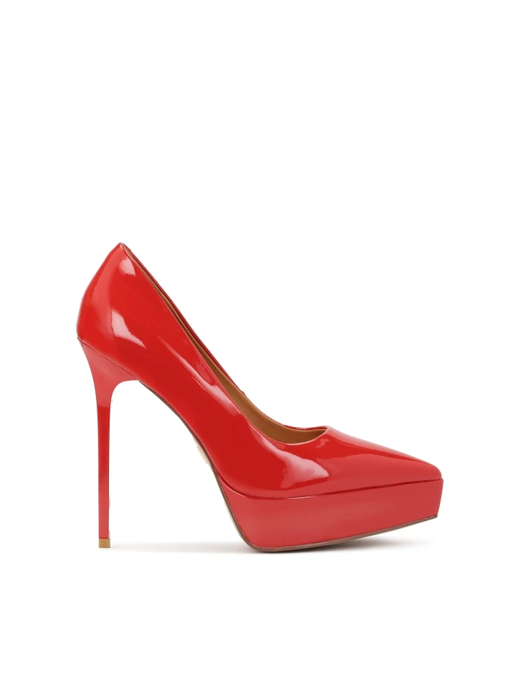 kazar Red patent leather platform pumps