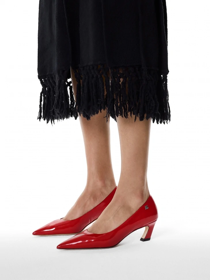 Kazar Red Pumps With Avant-garde Heel