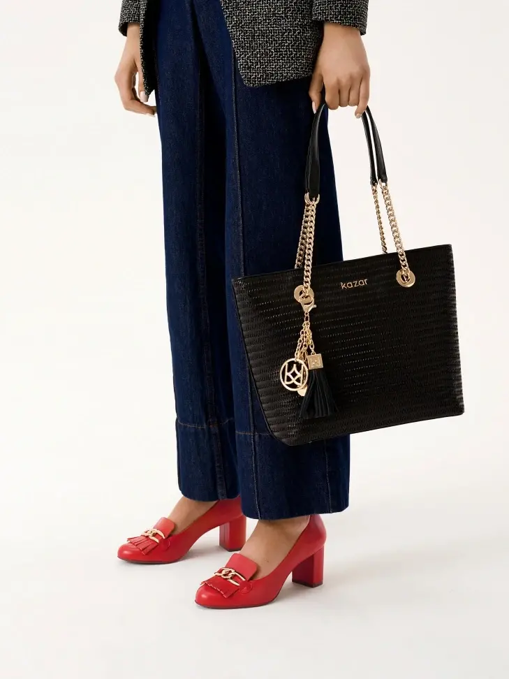 Kazar Red Pumps With Metal Links