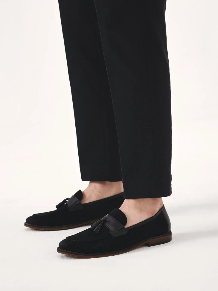 Kazar Slip-on Black Loafers With A Clutch