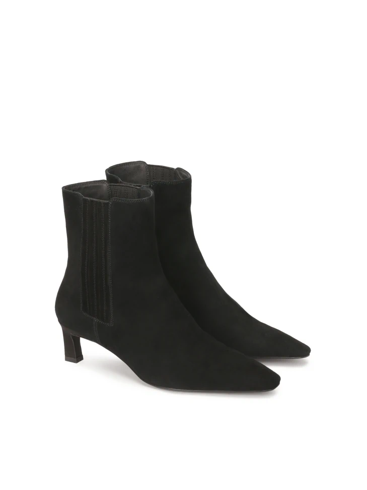 Kazar Slip-on Low-heeled Boots