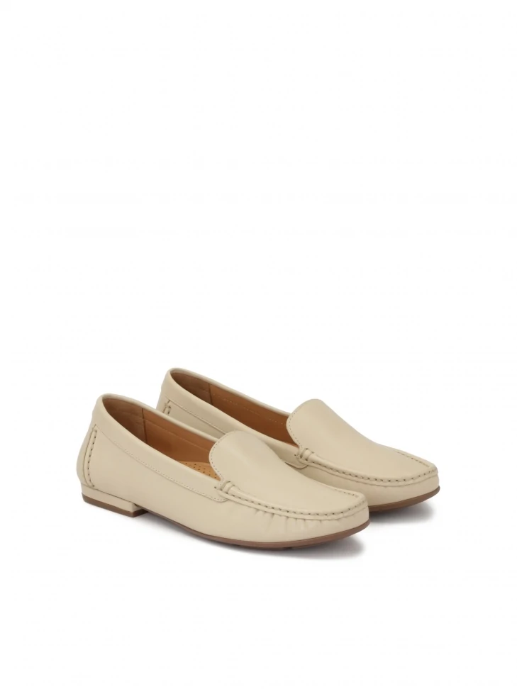 Kazar Slip-on Moccasins With Traditional Stitching