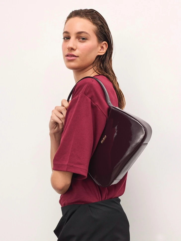 Kazar Small Patent Bag In Maroon Color