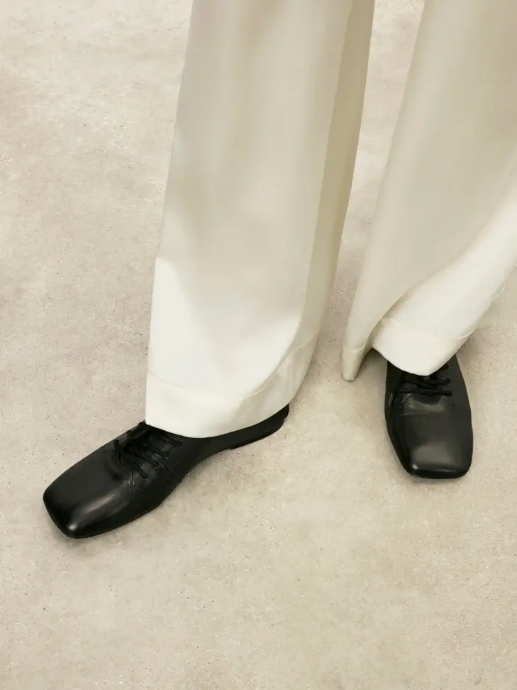 kazar Soft leather lace-up shoes