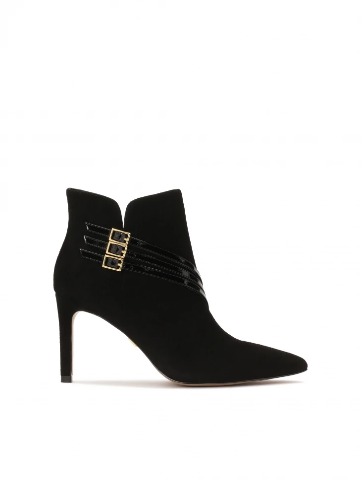 kazar Suede boots decorated with stripes