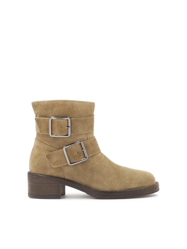 kazar Suede boots with buckles