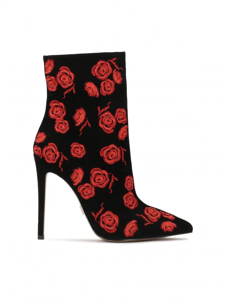 kazar Suede boots with embroidered red flowers