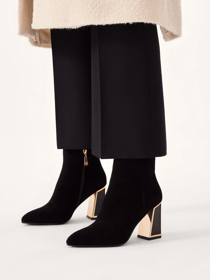 Kazar Suede Boots With Shiny Heel