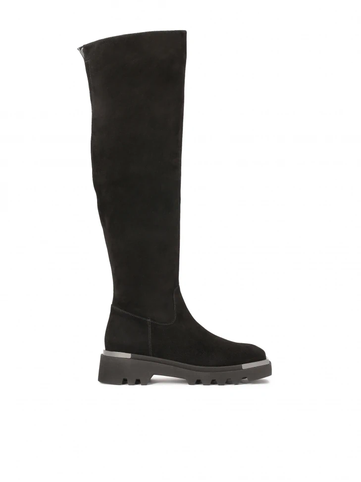 kazar Suede boots with trep sole