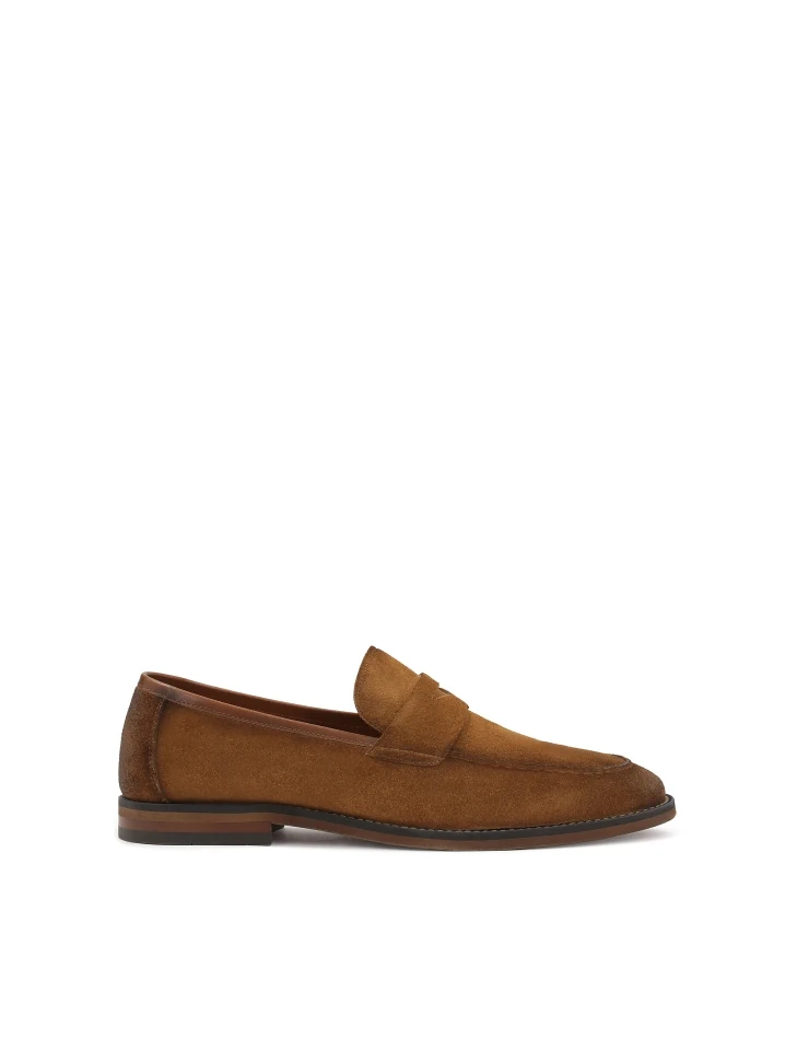kazar Suede loafers in brown color
