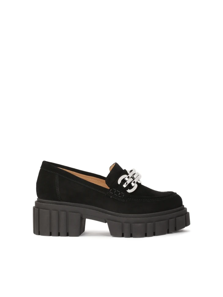 kazar Suede shoes decorated with metal links