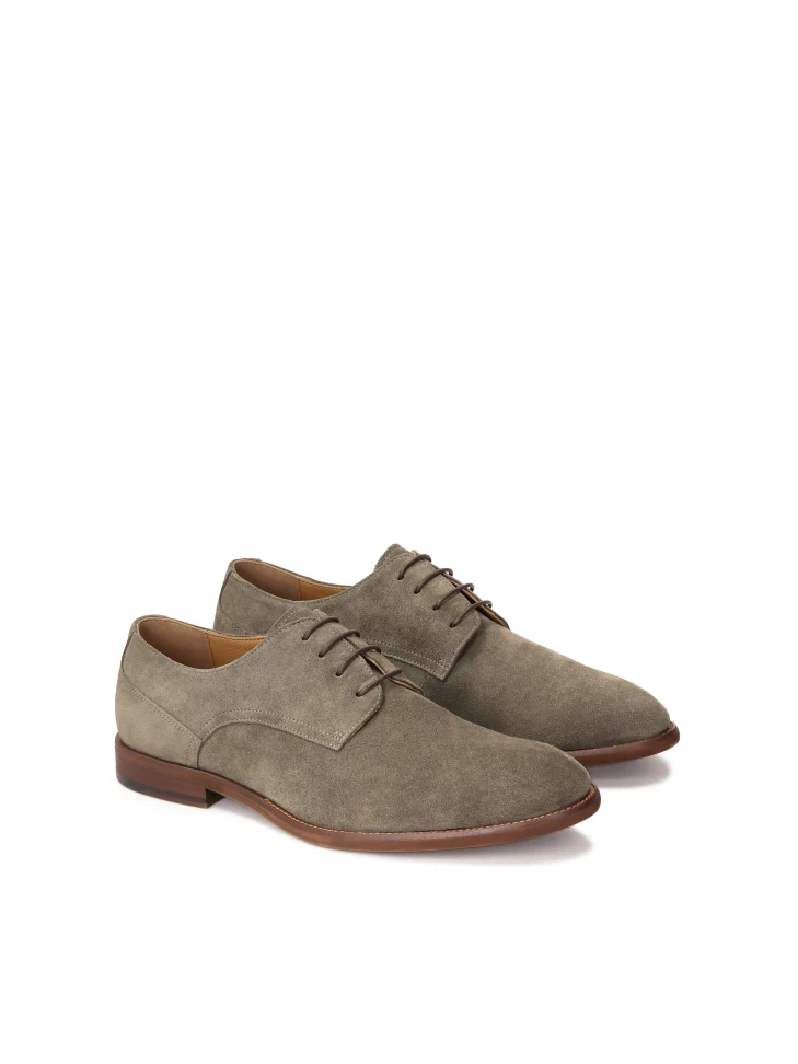 Kazar Taupe Suede Shoes