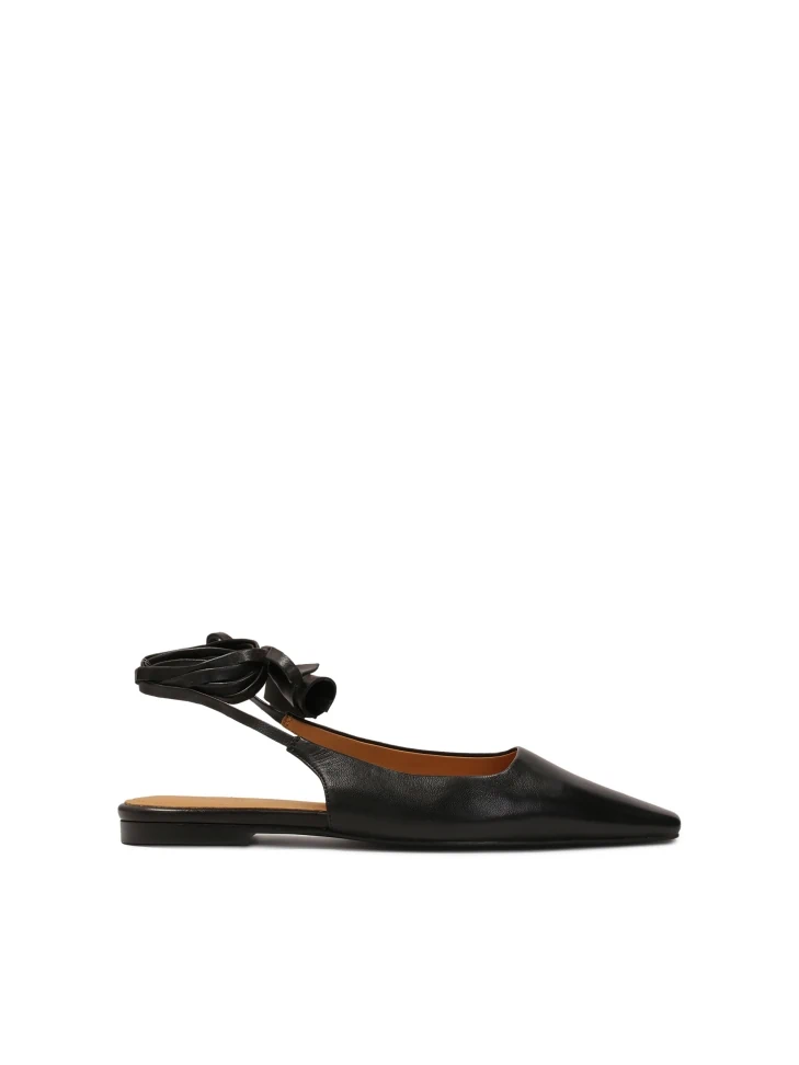 kazar Tiered flat-heeled pumps