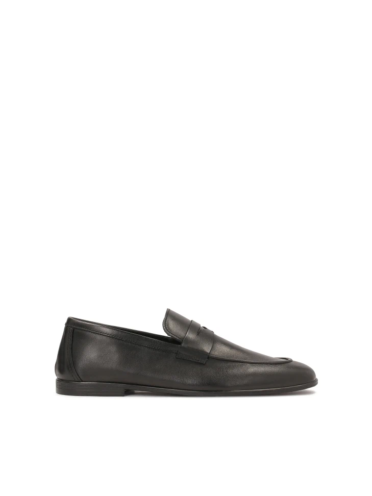 kazar Versatile black leather loafers