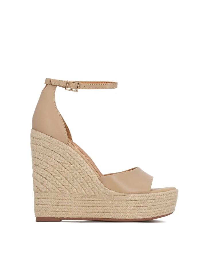 kazar Wedge sandals with a cord