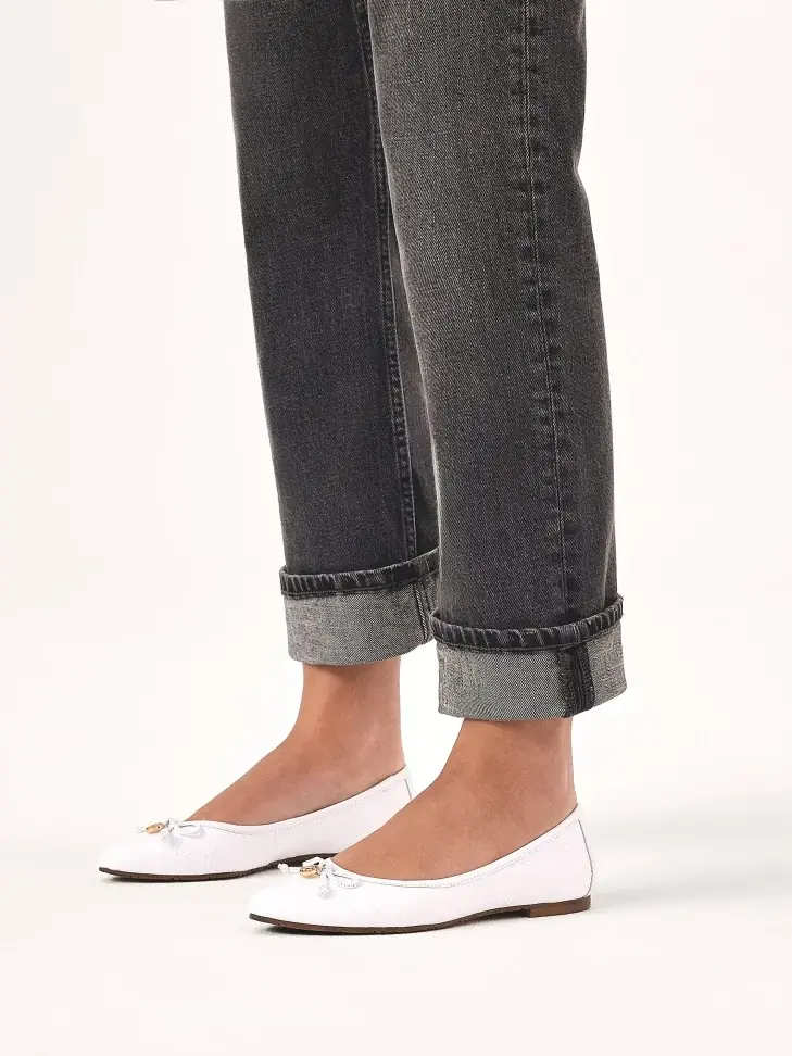 Kazar White Ballerinas With A Bow On The Nose