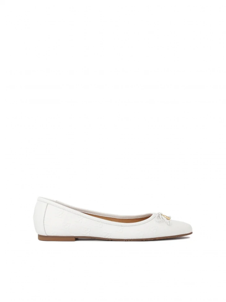 kazar White ballerinas with a bow on the nose