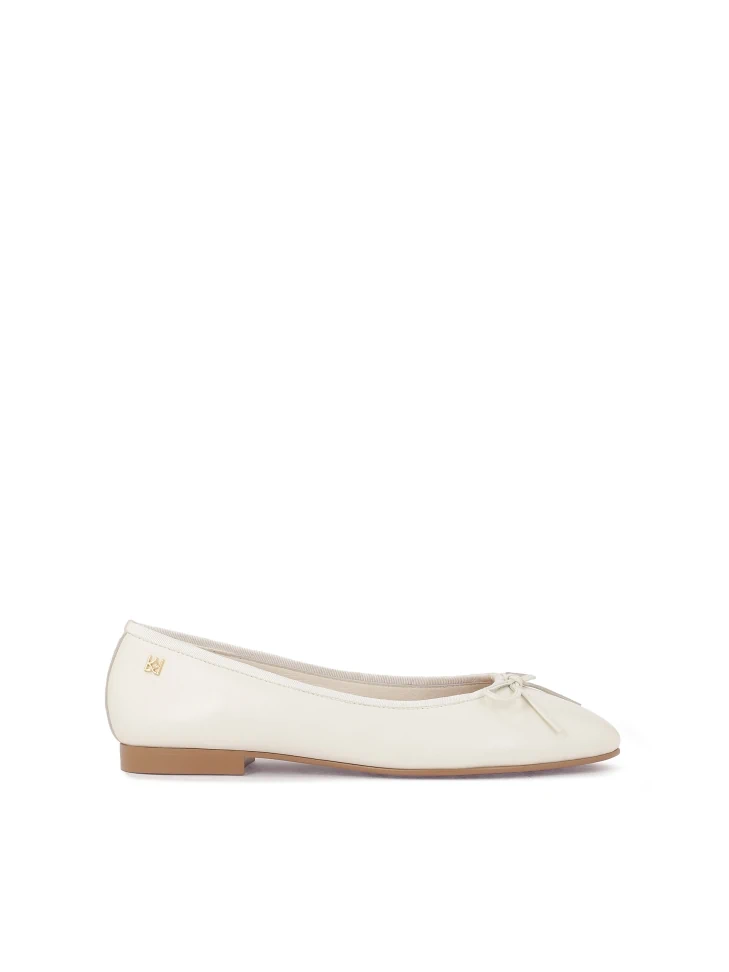 kazar White leather ballerinas on a brown sole