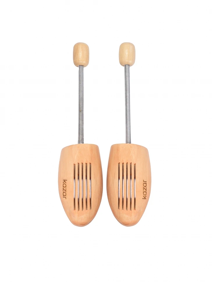 kazar Wooden shoe trees with holes