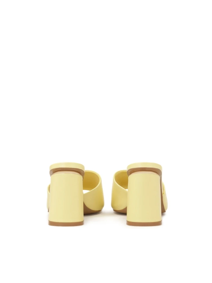 Kazar Yellow Mules On A Block