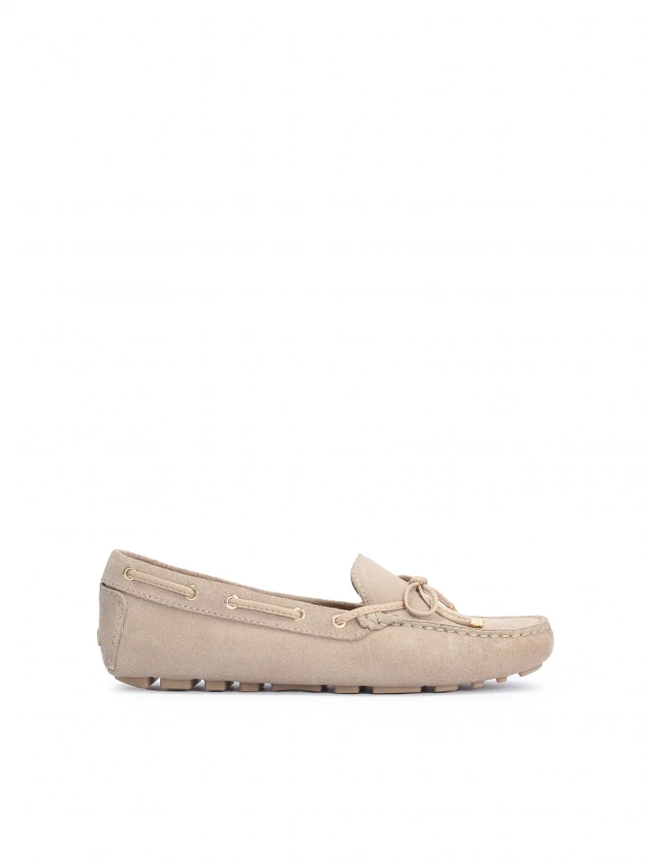 kazar Ladies’ comfortable and timeless nubuck moccasins