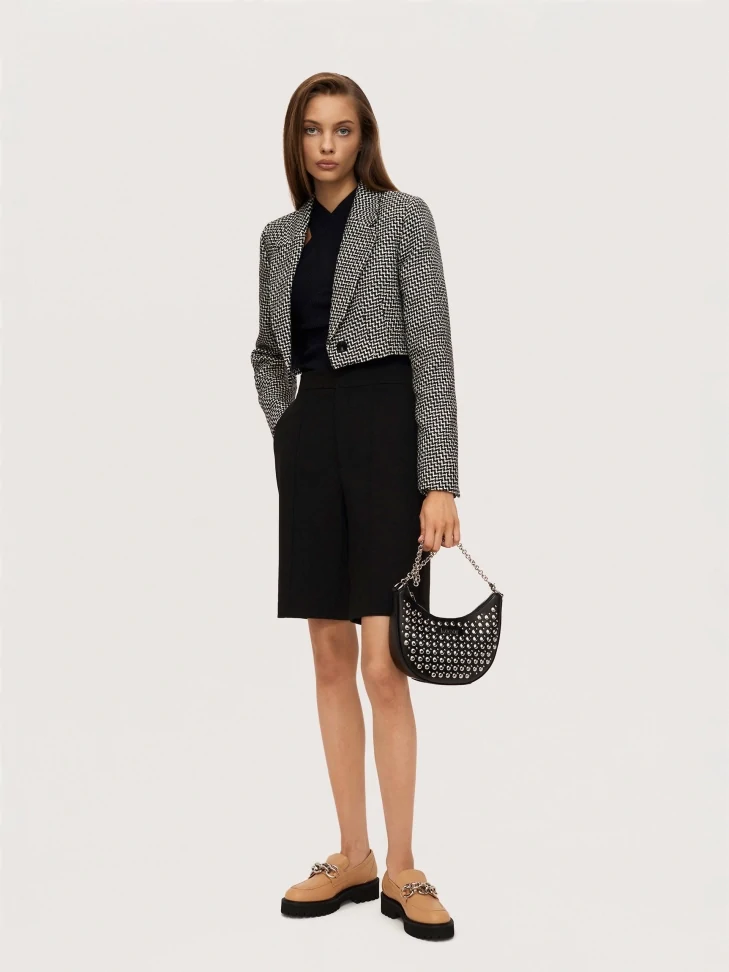 Kazar Ladies’ Flat Shoes With A Chunky Sole And Chain
