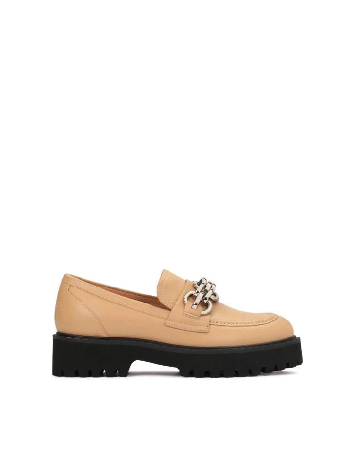 kazar Ladies’ flat shoes with a chunky sole and chain