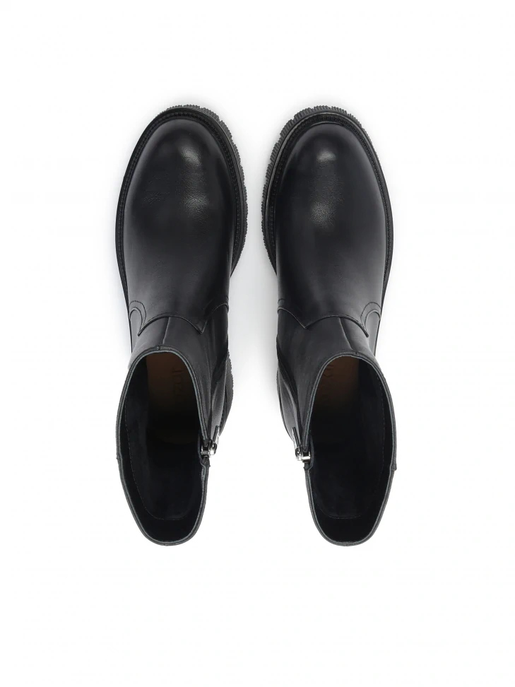 Kazar Leather Booties With A Tall Upper And A Wide Heel With A Protector