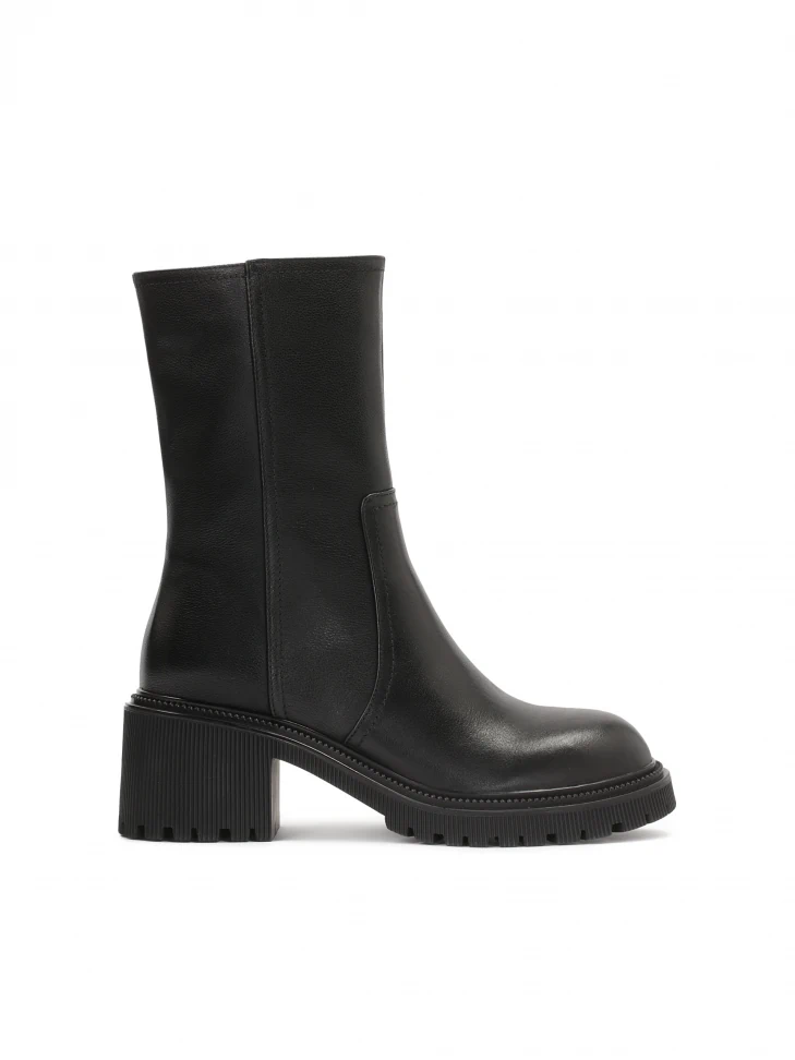 kazar Leather booties with a tall upper and a wide heel with a protector