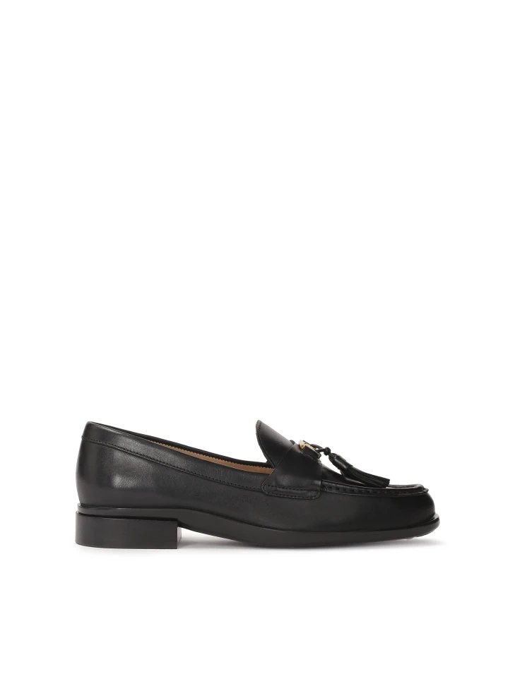 kazar Leather shoes on a flat sole decorated with hooks