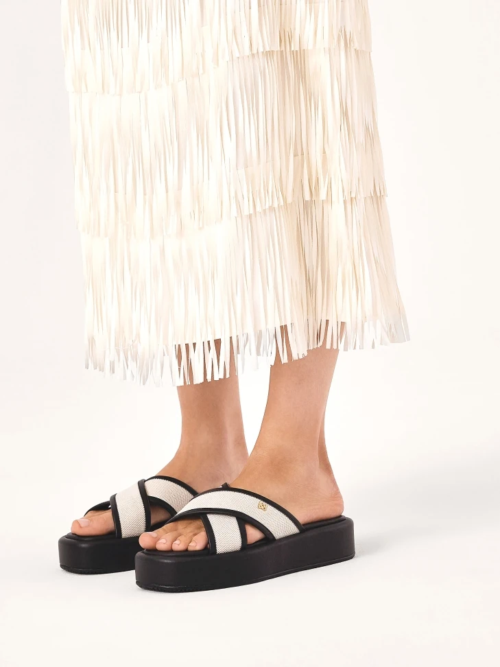 Kazar Leather Slides On A Thick Sole With Cross Straps