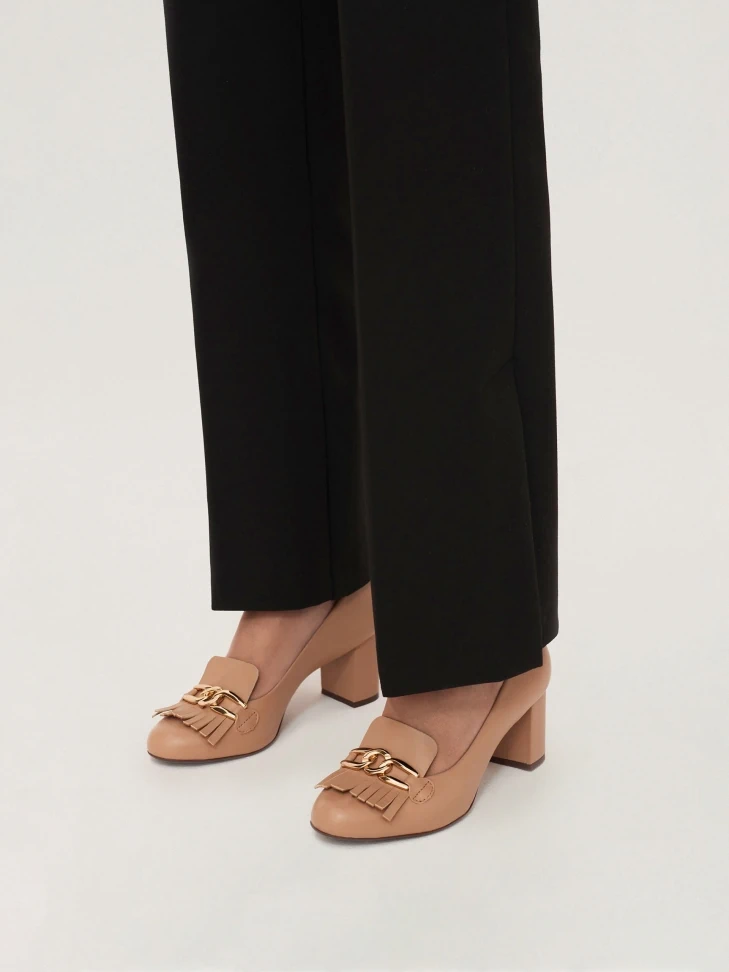 Kazar Light Brown Leather Pumps With Tassels And A Chain