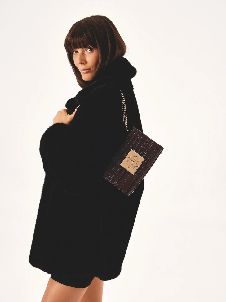 Kazar Maroon Handbag In Embossed Pattern With Chain