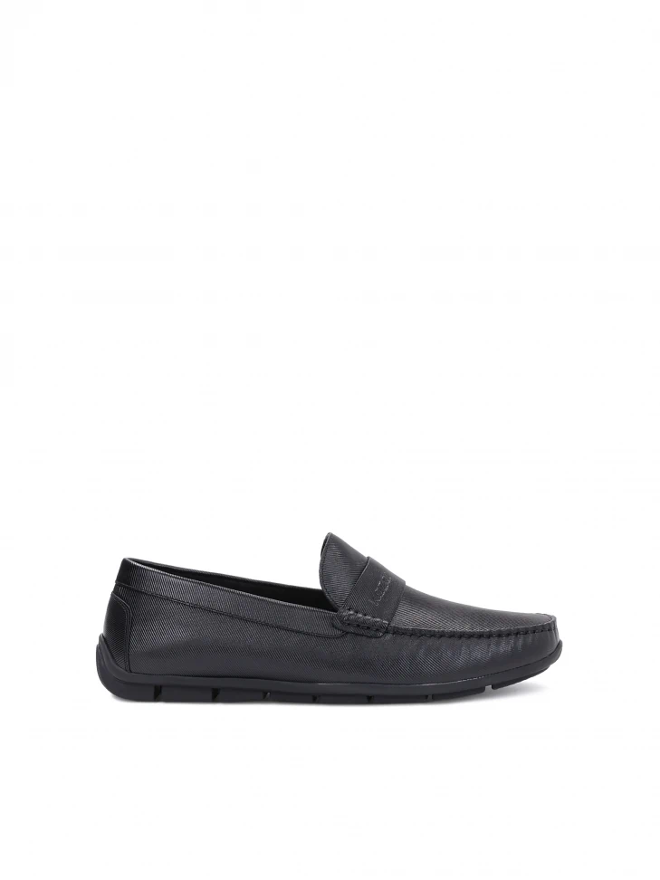 kazar Men’s chic black moccasins with embossed pattern