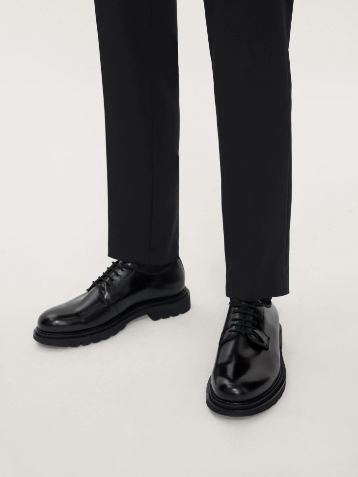 Kazar Men’s Minimalistic Derby Shoes With A Thick Grooved Sole