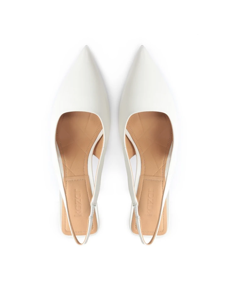 Kazar Off White Pumps On A Sleek Stiletto With A Square Heel