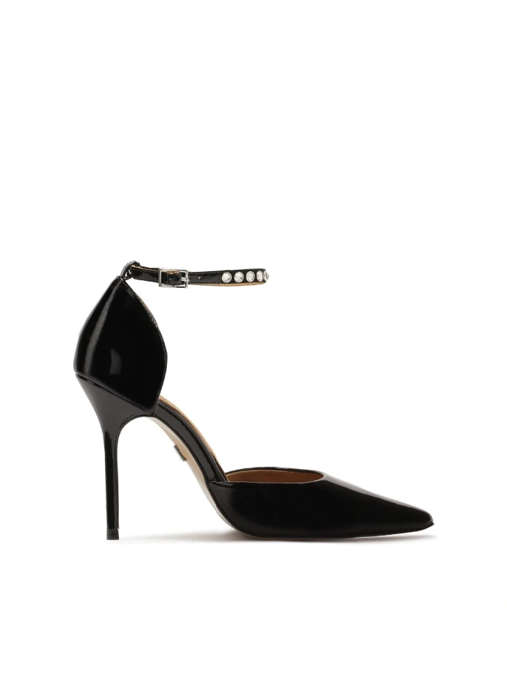 kazar Patent leather pumps with two interchangeable straps