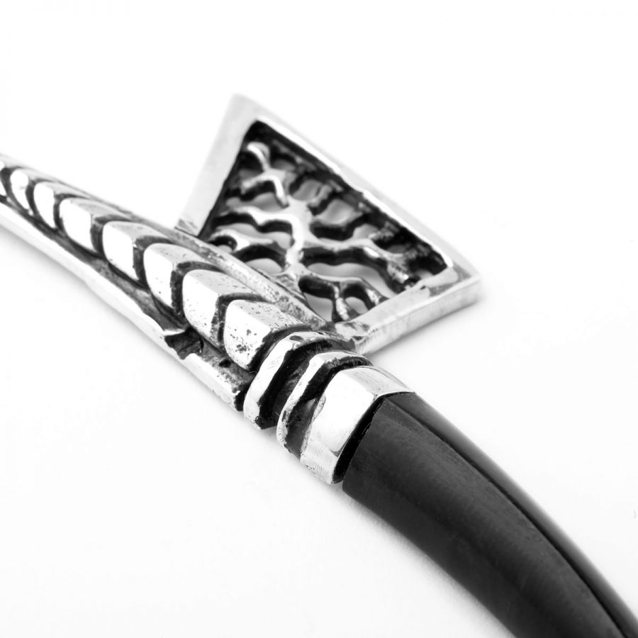 Kd2024 KDEAR002 EARCLIP TUSK