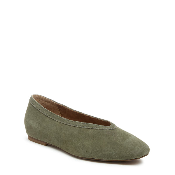 Kelsi Dagger Freya Clover Ballet Flats