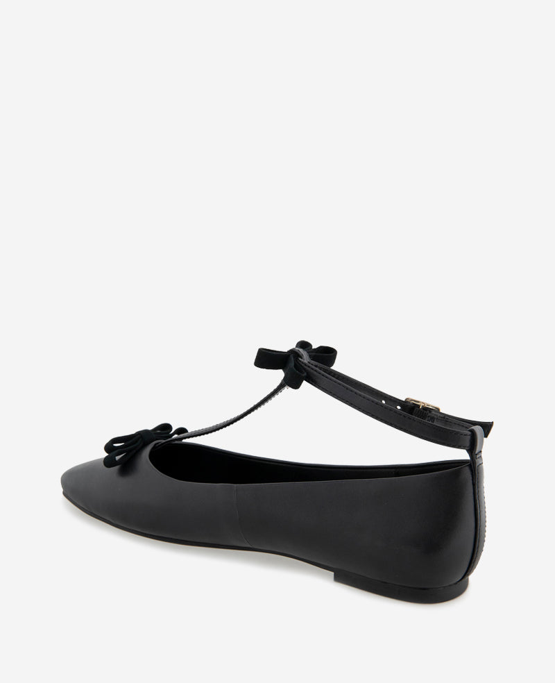 Kenneth Cole Juliet Leather Bow T-Strap Flat