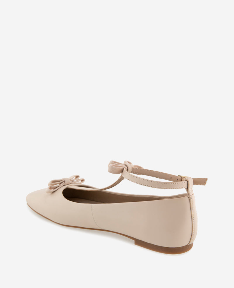 Kenneth Cole Juliet Leather Bow T-Strap Flat