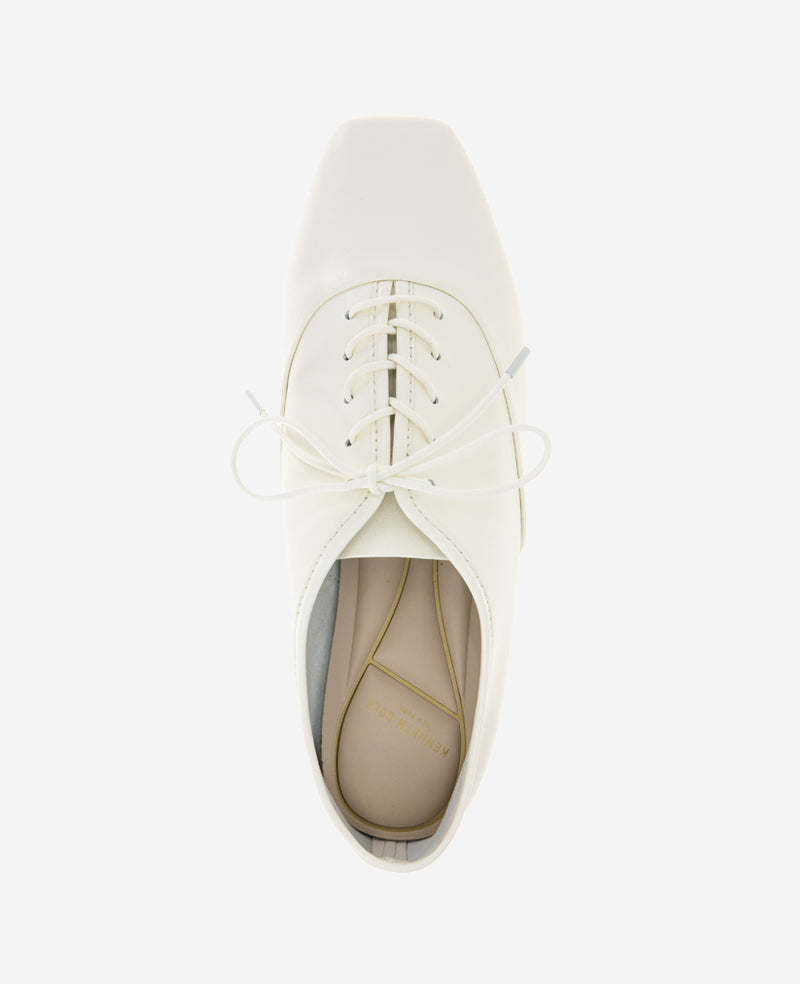 Kenneth Cole Justice Box Toe Lace Up Flat