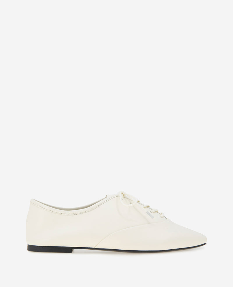 kenneth cole Justice Box Toe Lace Up Flat