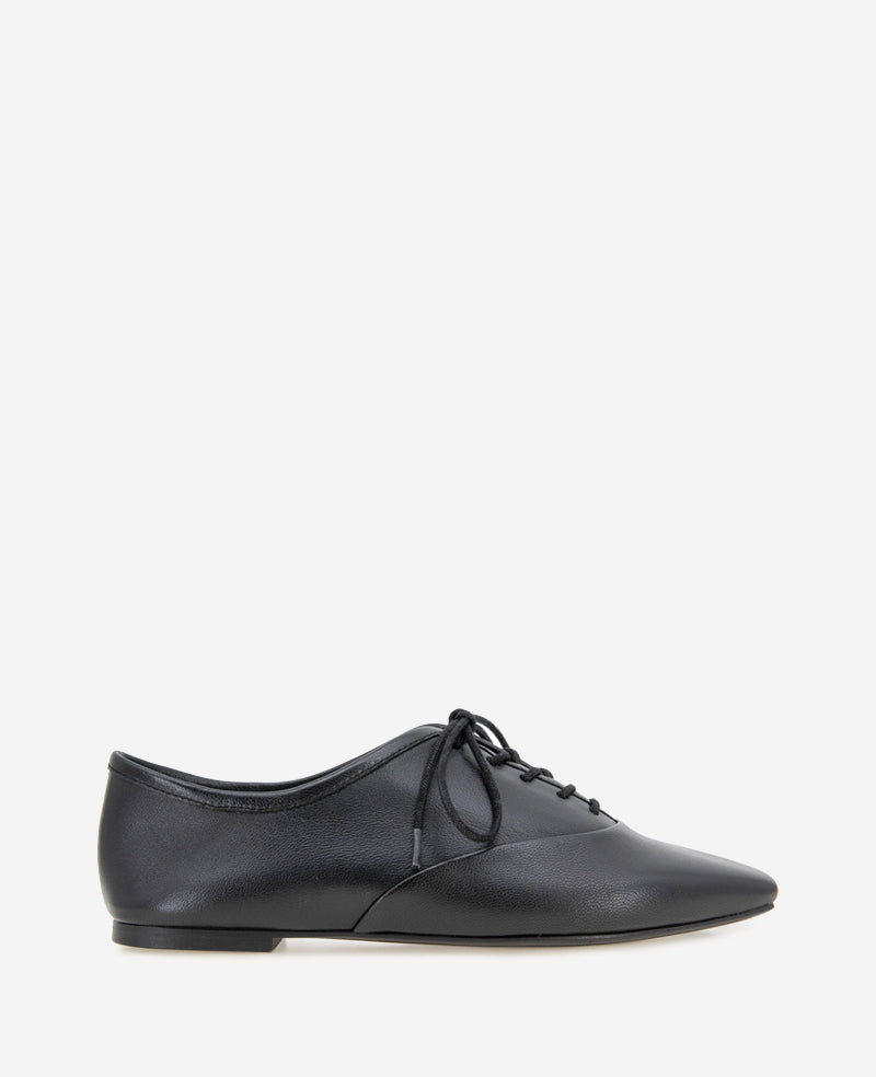 kenneth cole Justice Box Toe Lace Up Flat