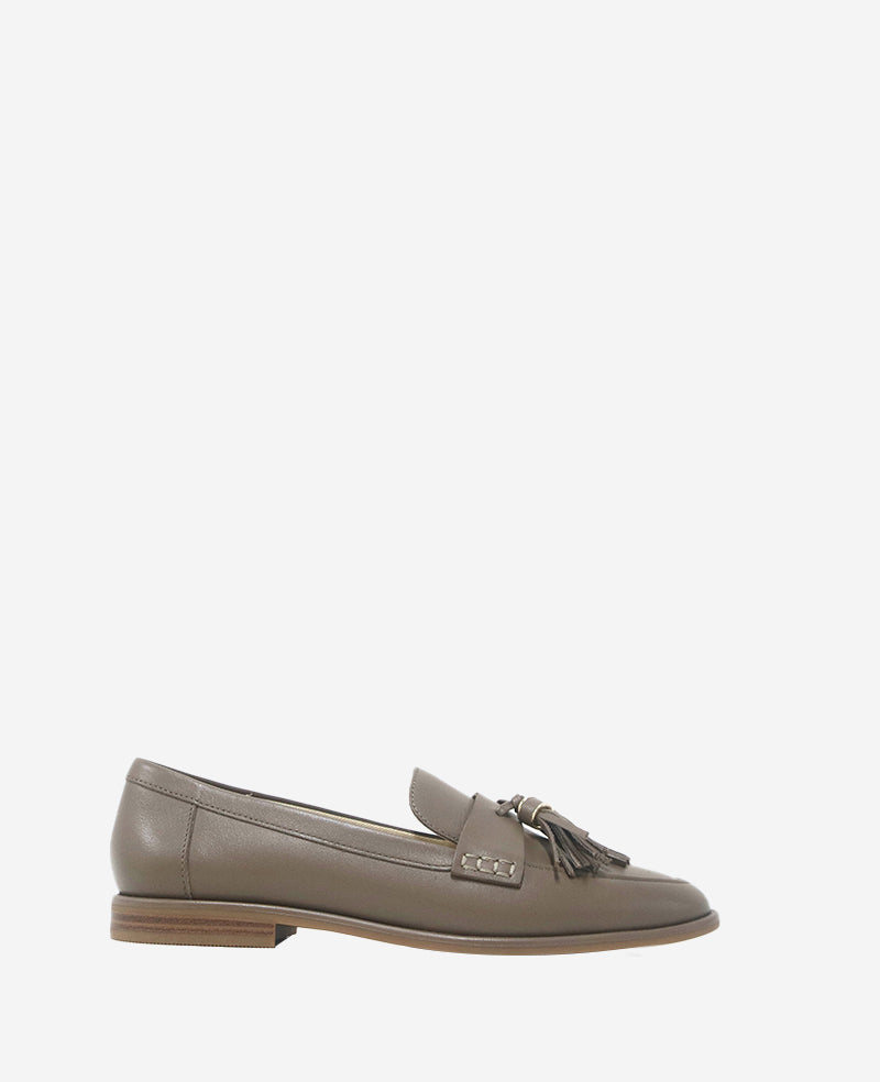 kenneth cole Lyra Leather Loafer