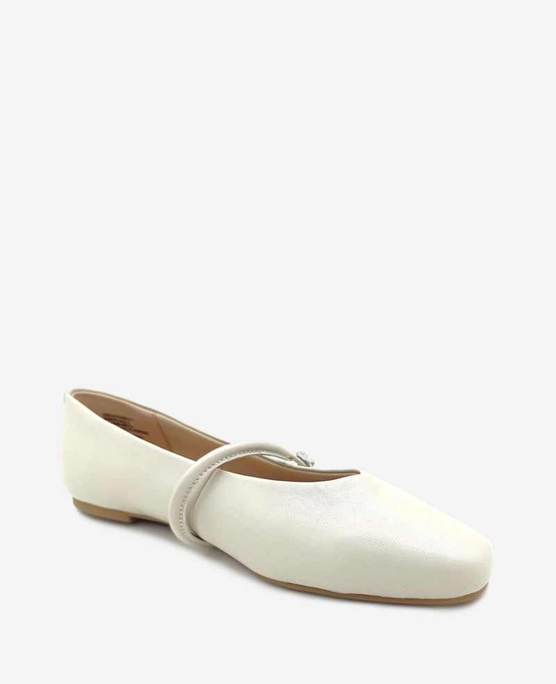 Kenneth Cole Magnolia Leather Ballet Flat