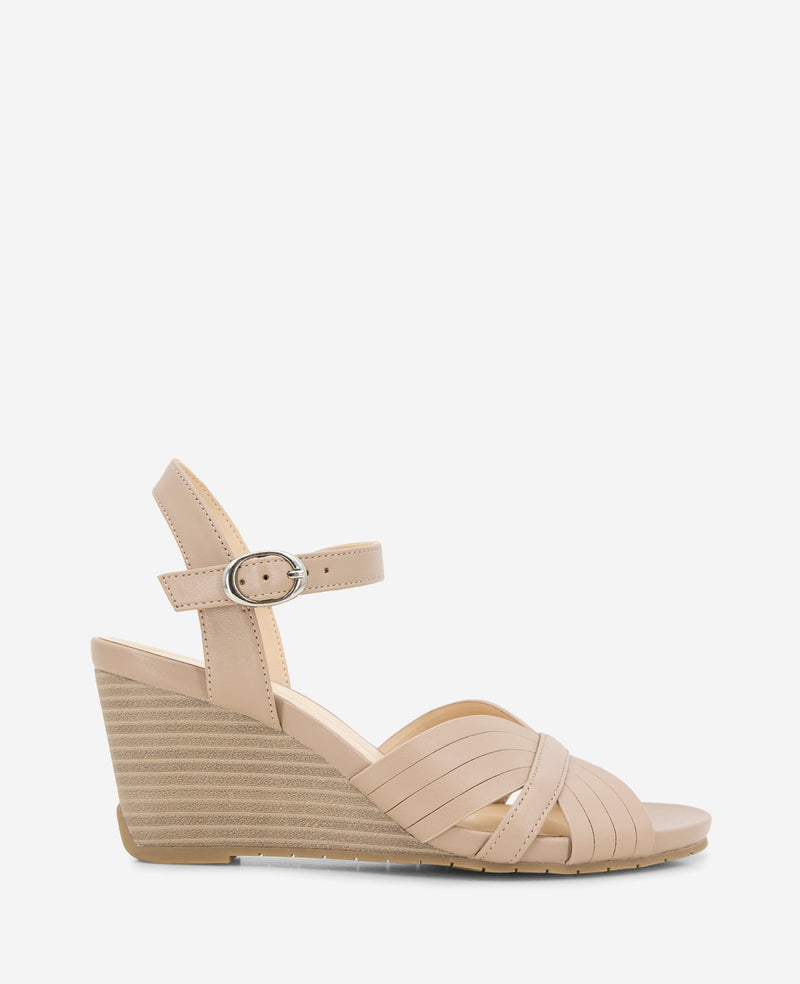 kenneth cole REACTION - Gomi Wedge Sandal