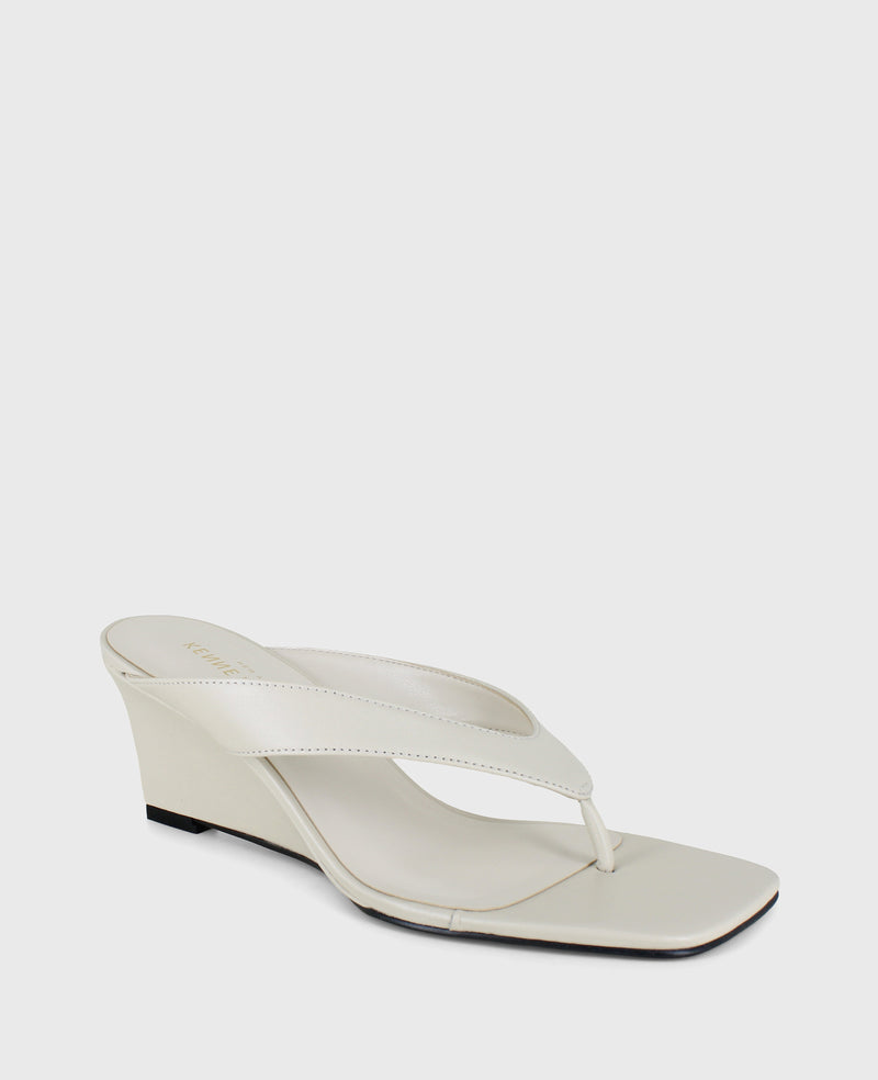 Kenneth Cole Susannah Leather Thong Wedge Sandal